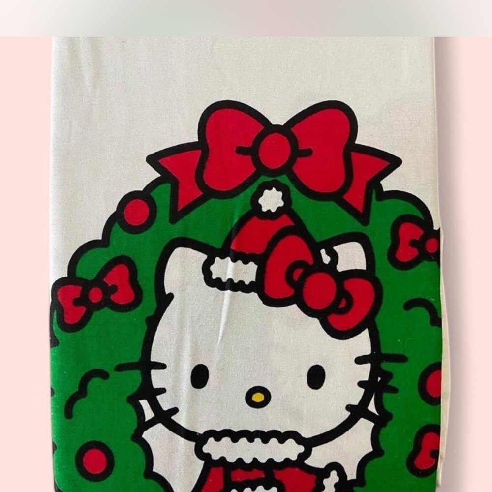 Hello Kitty Christmas Wreath Shower Curtain